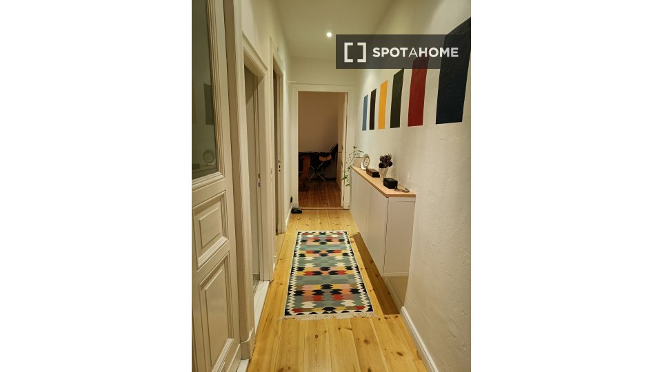 Apartment Berlin, 2 beds, 52m² — photo 1