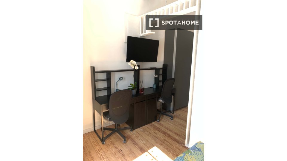 Double room Turin, 1 bed — photo 16