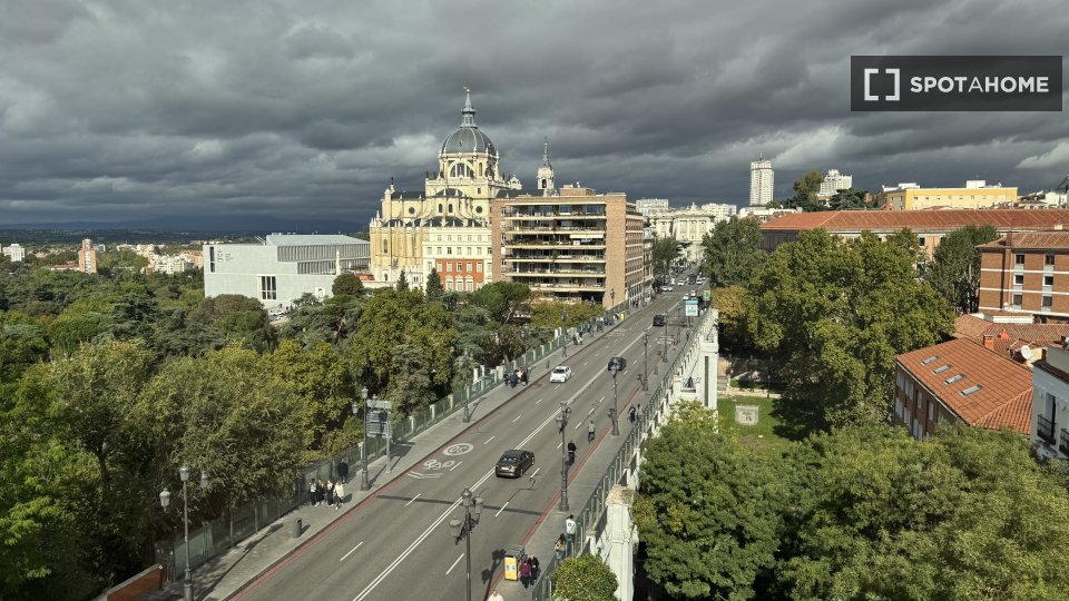 Apartment Madrid, 2 beds, 95m² — photo 9