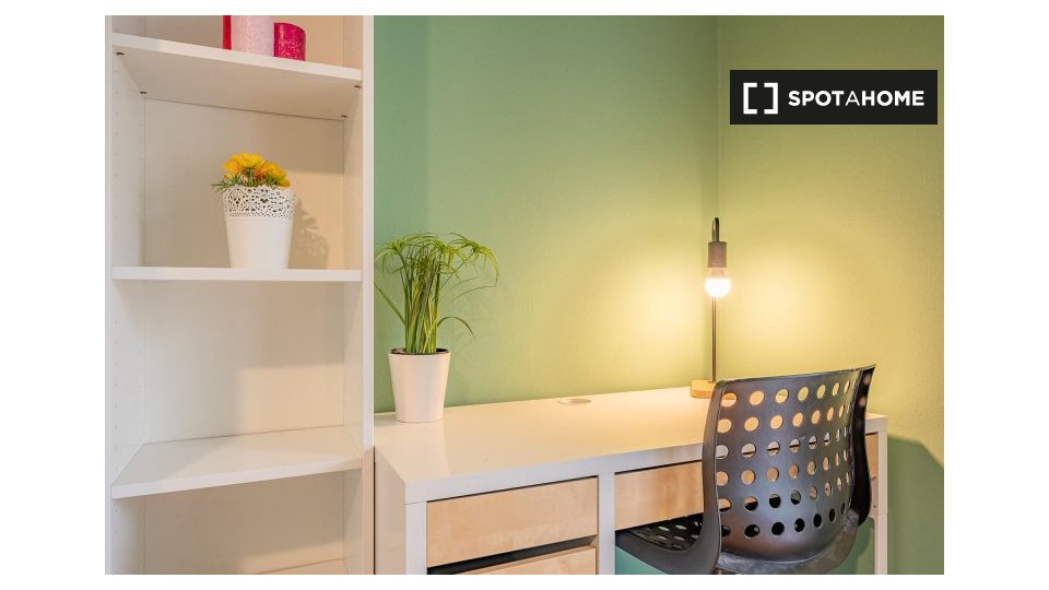 Double room Milan, 4 beds, 80m² — photo 12