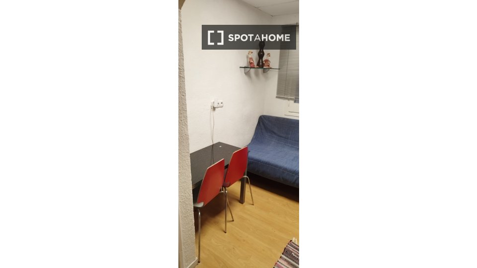 Apartment mono Barcelona, 25m² — photo 2