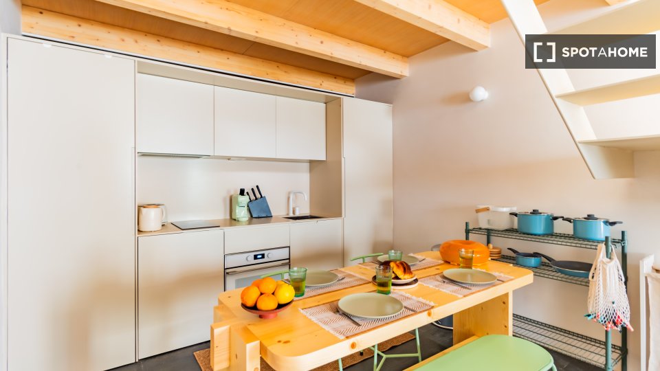 Apartment Lisbon, 2 beds — photo 8