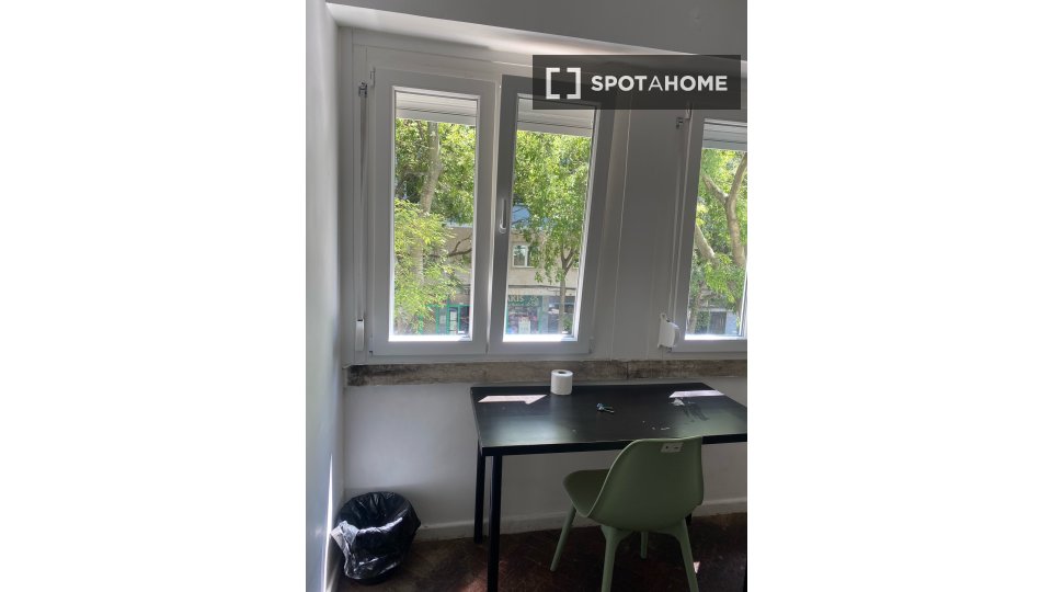 Double room Lisbon, 7 beds, 100m² — photo 37