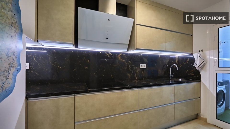 Apartamento de 2 dormitorios en alquiler en Mogán