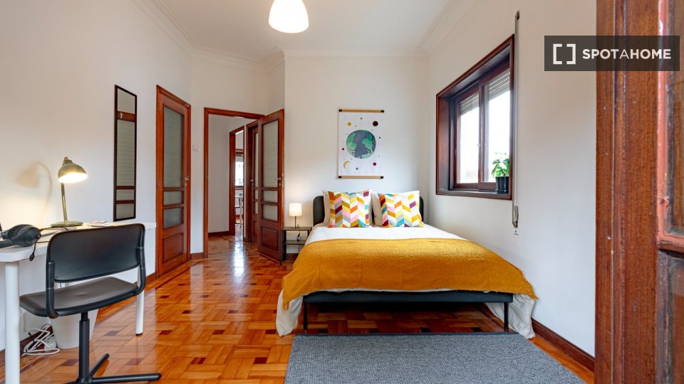 Double room Porto, 4 beds, 160m² — photo 13