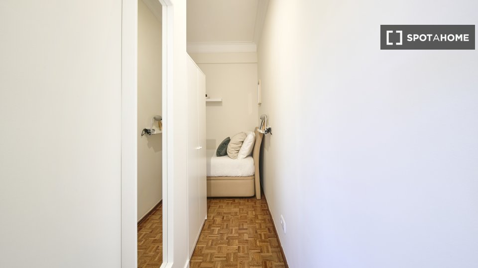 Double room Lisbon, 10 beds — photo 4