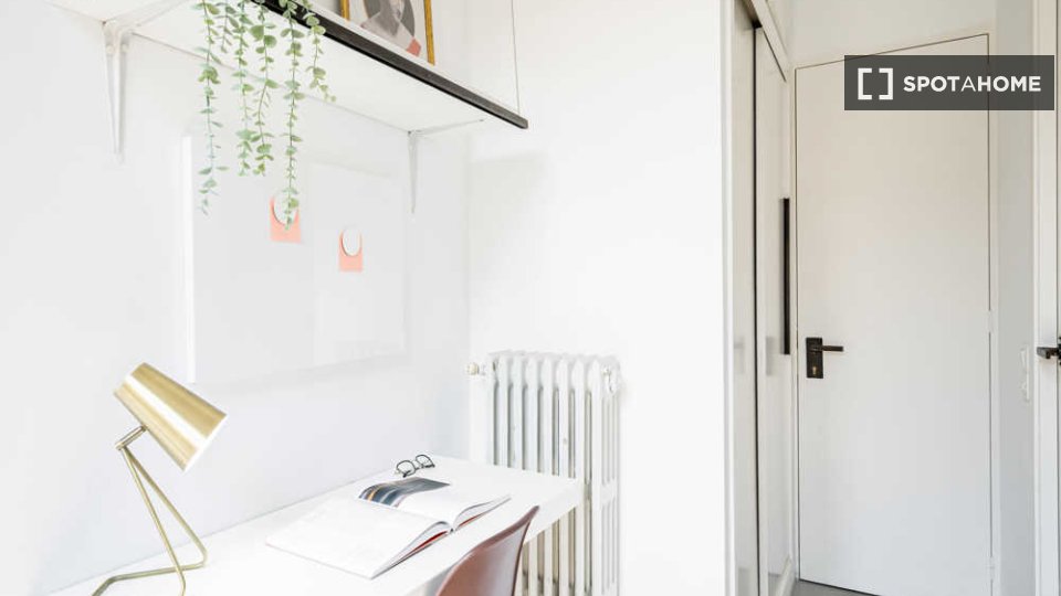 Double room Madrid, 67 beds — photo 60
