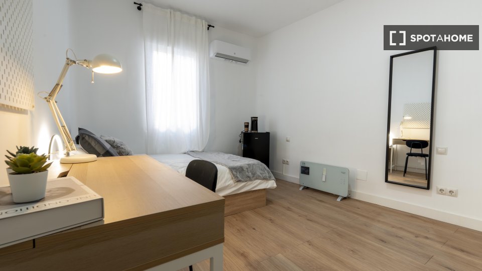 Camera doppia Madrid, 4 camere — foto 12