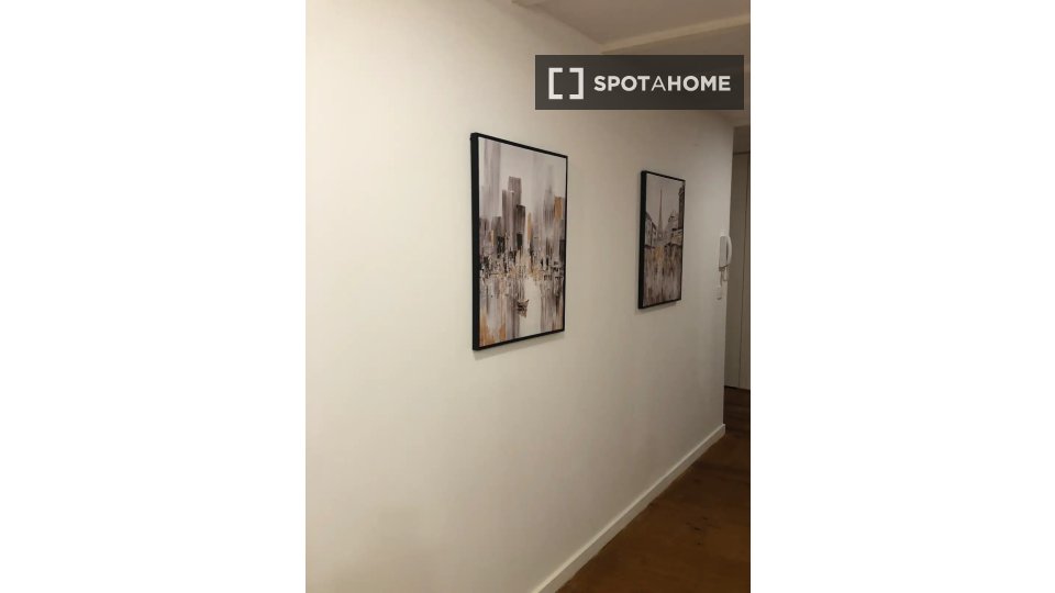 Apartment Lisbon, 4 beds — photo 19