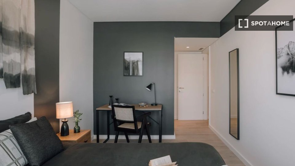 Apartment Lisbon, 2 beds — photo 18