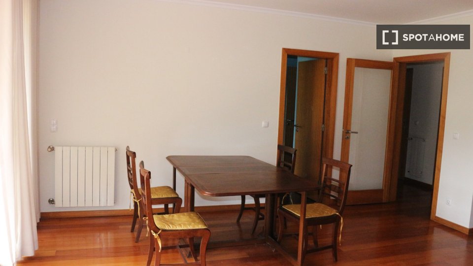 Apartment Porto, 2 beds, 135m² — photo 6