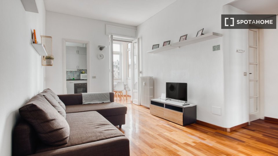 Apartment Milan, 1 bed, 59m² — photo 19