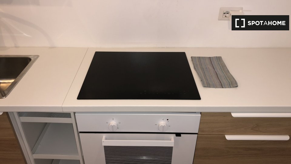 Apartment Milan, 1 bed, 56m² — photo 15