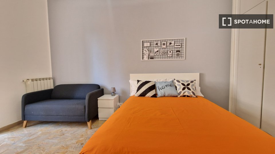 Double room Rome, 5 beds — photo 30