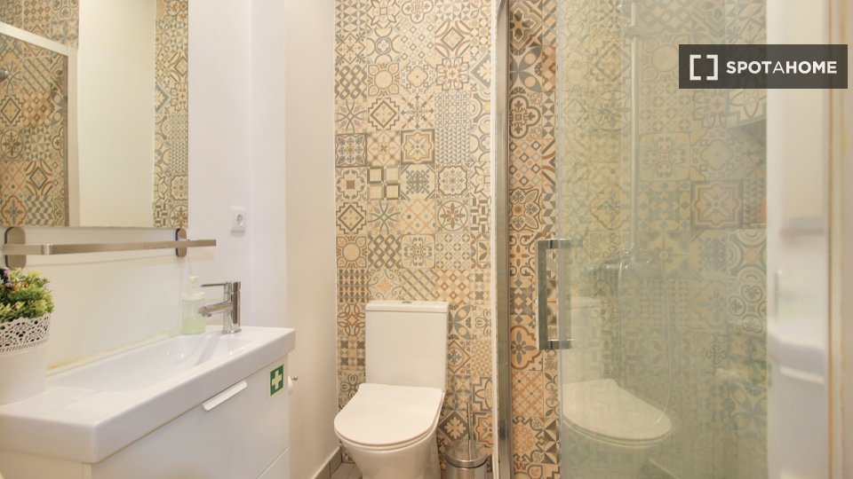 Apartment mono Lisbon, 20m² — photo 8