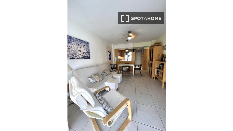 Apartment Alicante, 2 beds, 70m² — photo 5