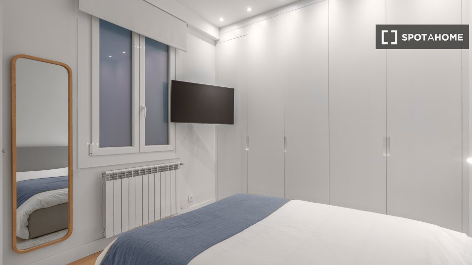 Habitación en piso de 6 habitaciones en Gros, San Sebastián