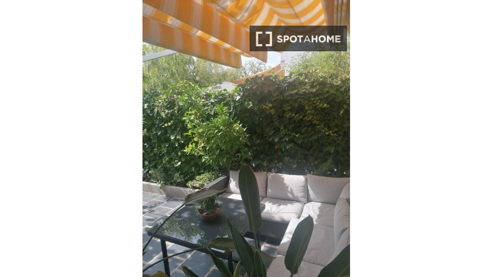 Apartment Alicante, 2 beds — photo 20