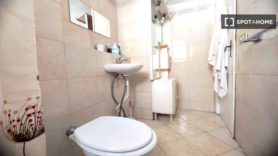 Double room Rome, 6 beds, 150m² — photo 28