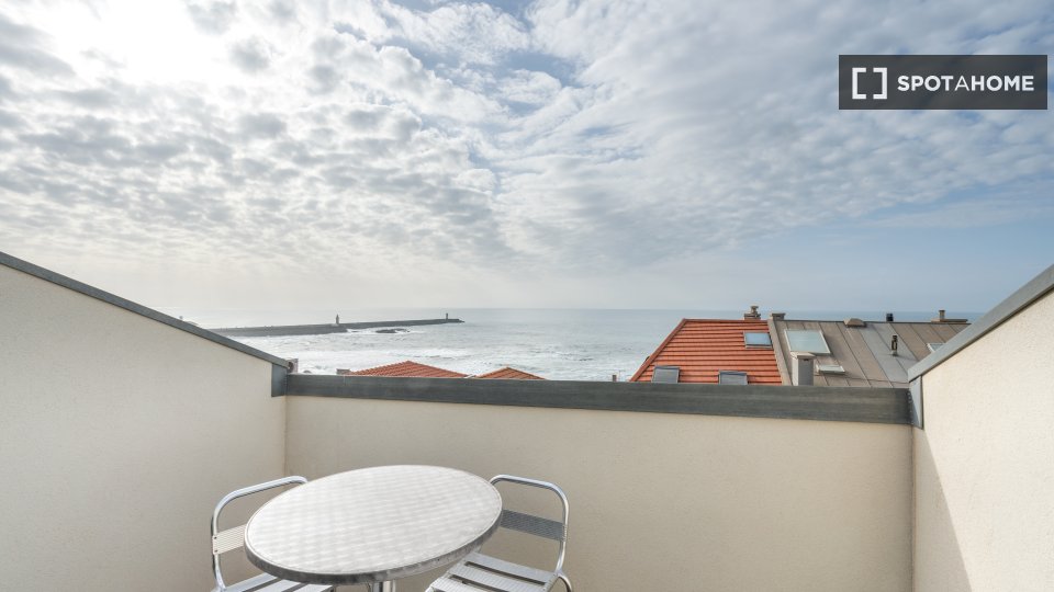 Apartment Porto, 1 bed, 64m² — photo 12