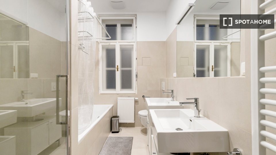 Apartment Vienna, 4 beds, 99m² — photo 9