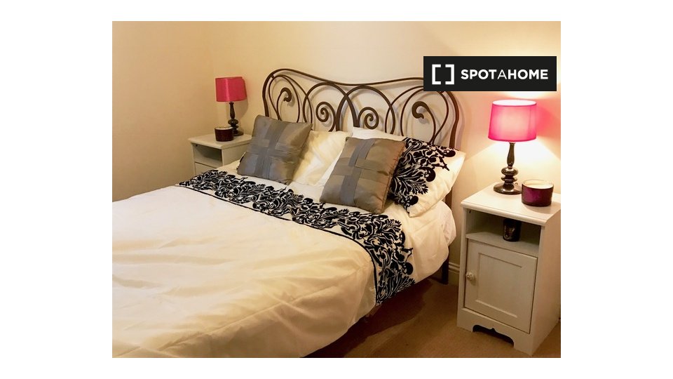 Double room Dublin, 3 beds — photo 1