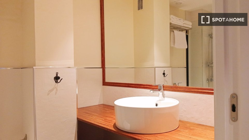 Apartment mono Madrid, 25m² — photo 1