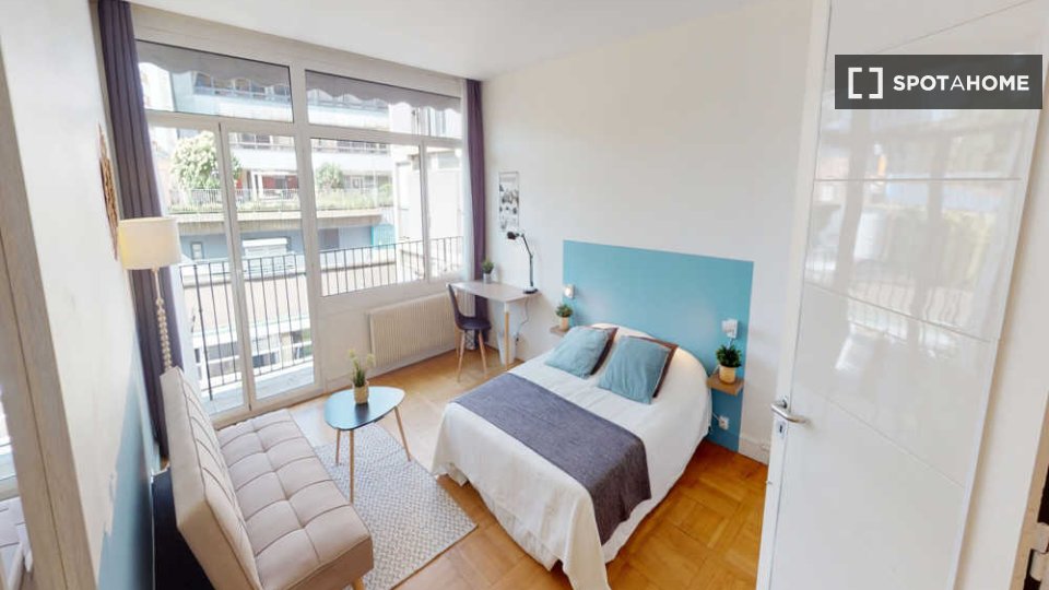 Double room Paris, 4 beds, 80m² — photo 7