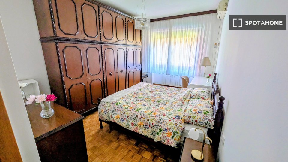 Double room Milan, 2 beds, 70m² — photo 1