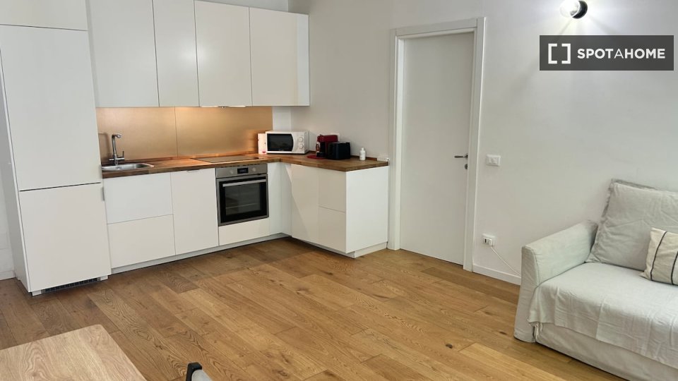 Apartment Milan, 2 beds, 75m² — photo 8