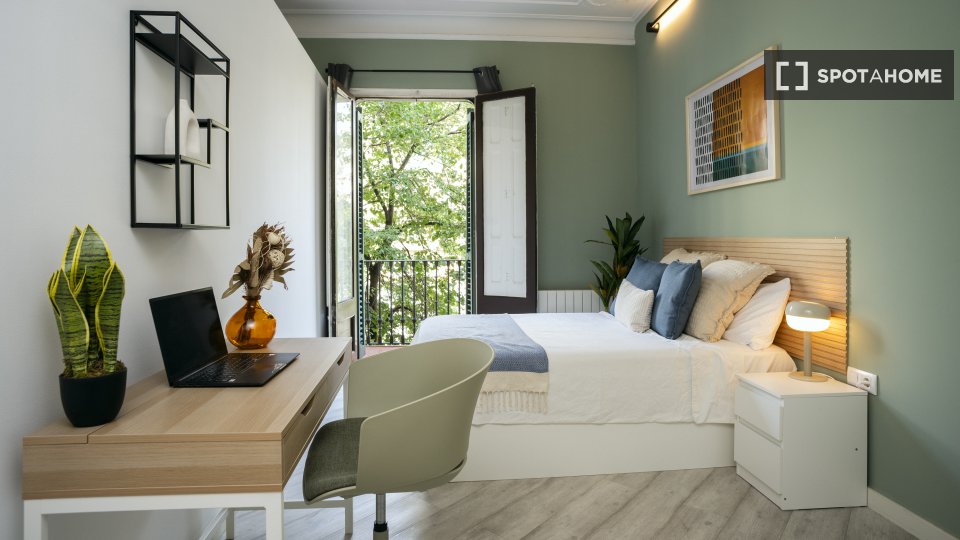 Double room Barcelona, 6 beds, 180m² — photo 16