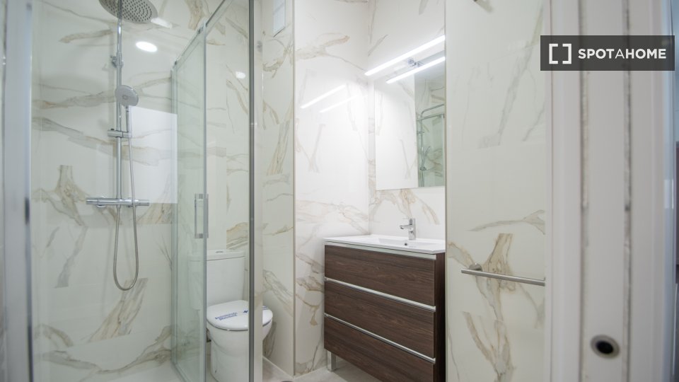 Apartment Cadiz, 3 beds, 100m² — photo 5
