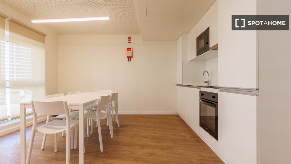 Apartment mono Lisbon — photo 9