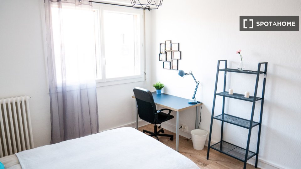 Double room Toulouse, 4 beds — photo 4