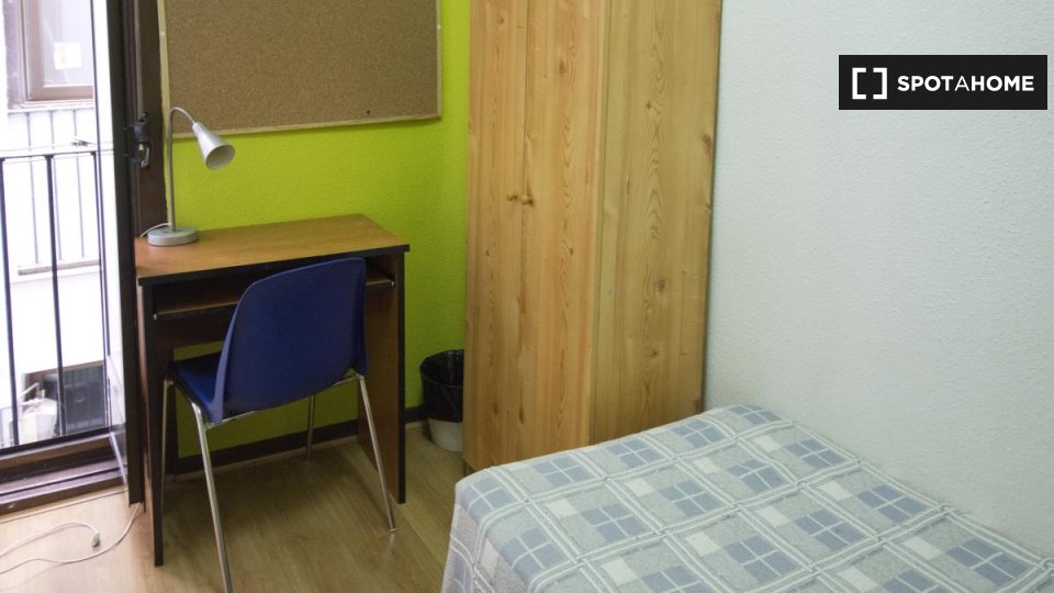 Double room Madrid, 10 beds — photo 1