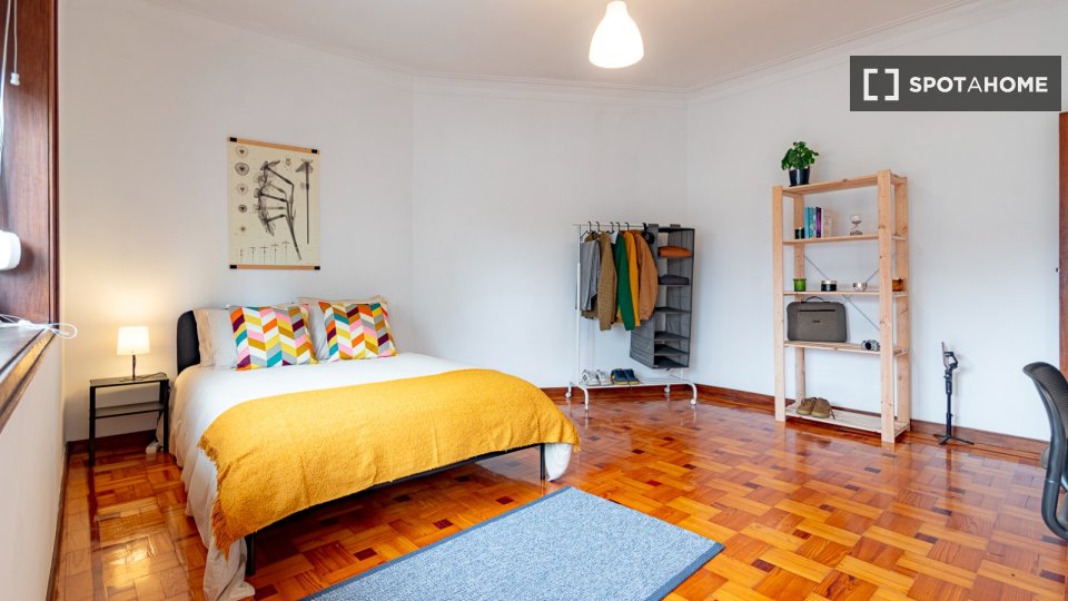 Double room Porto, 4 beds, 160m² — photo 5