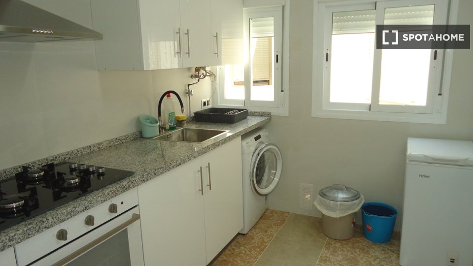 Double room Cordoba, 5 beds — photo 34