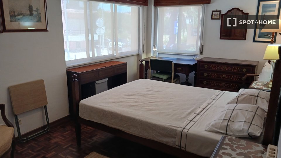 Double room Lisbon, 4 beds, 120m² — photo 7