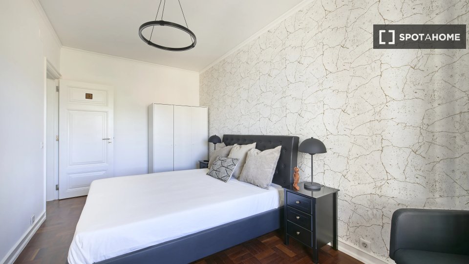 Double room Lisbon, 7 beds — photo 13