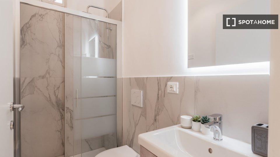 Apartment Rome, 1 bed — photo 15