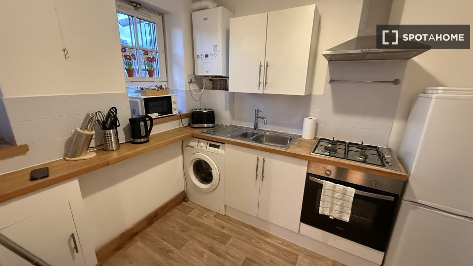 Apartment London, 2 beds — photo 1