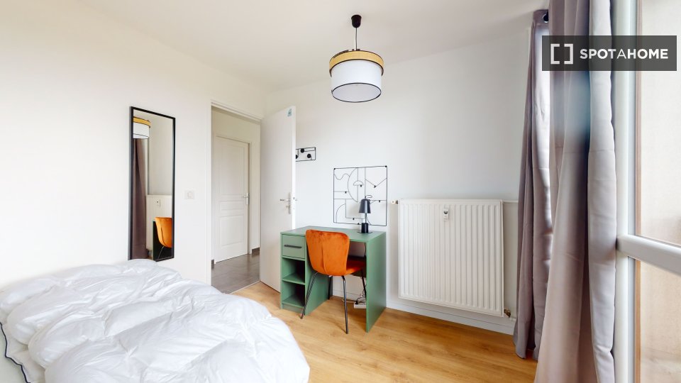 Double room Paris, 15 beds — photo 15