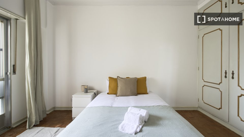 Double room Lisbon, 7 beds — photo 3
