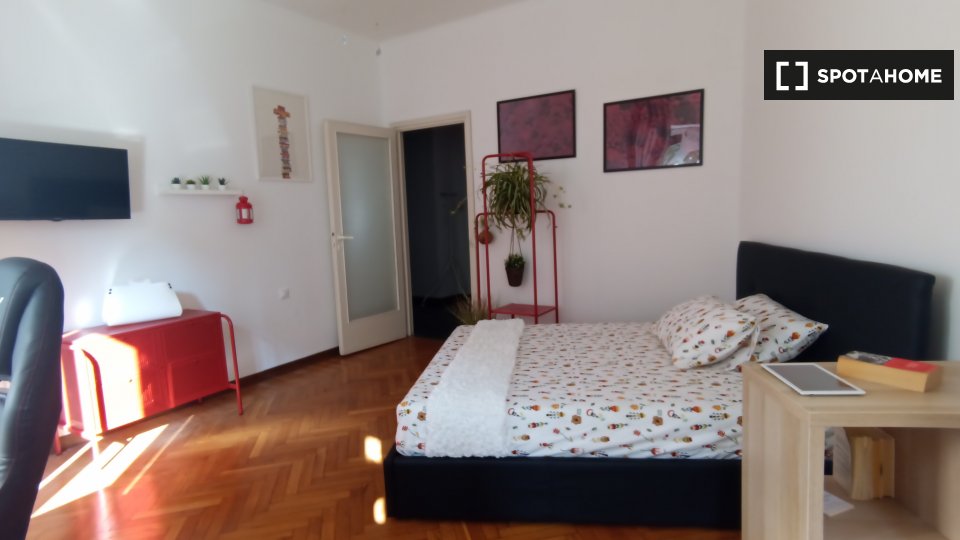 Double room Milan, 6 beds, 168m² — photo 2