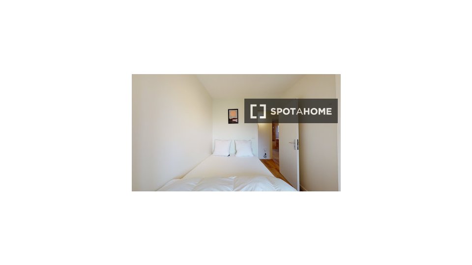 Double room Paris, 21 beds — photo 37