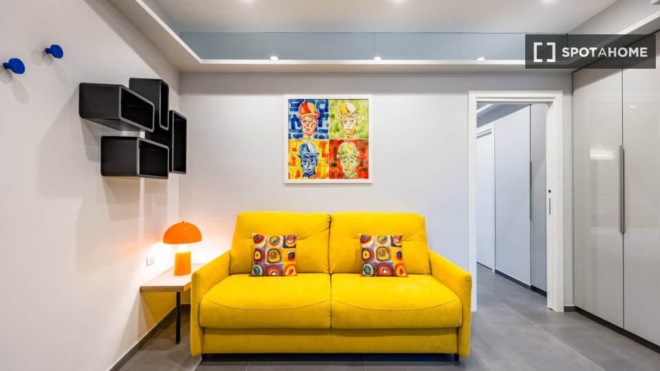 Apartment Naples, 1 bed — photo 13