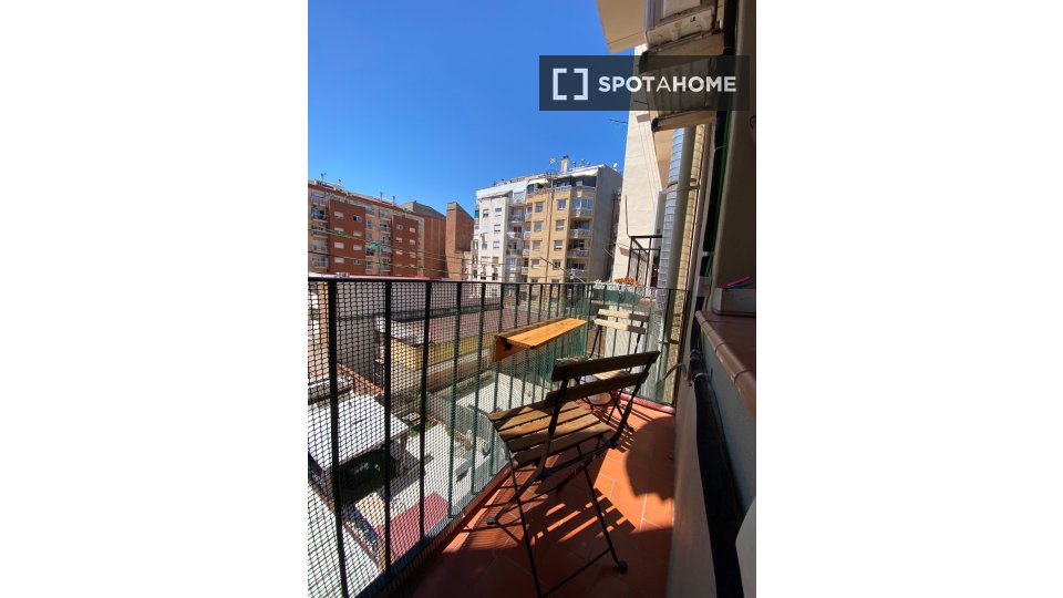 Double room Barcelona, 2 beds, 75m² — photo 7