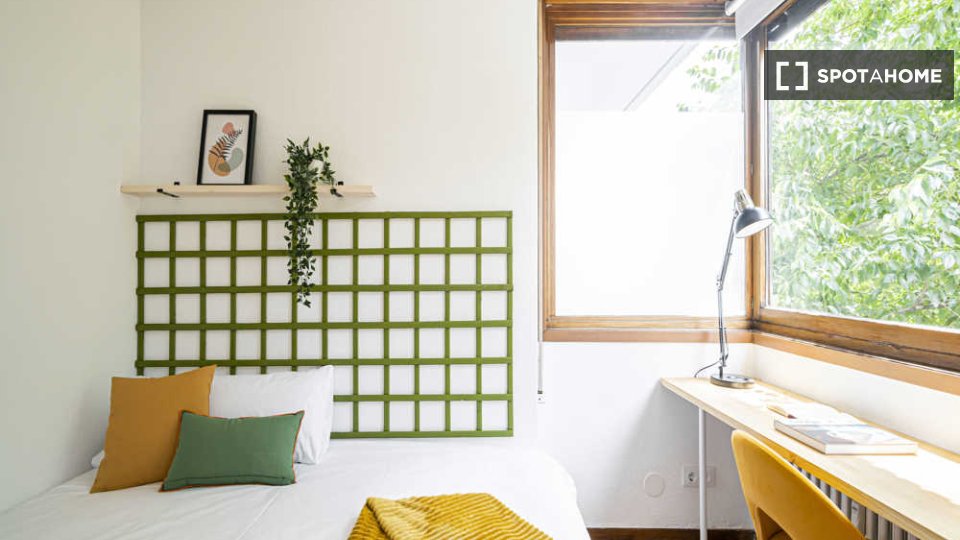 Double room Madrid, 7 beds — photo 57