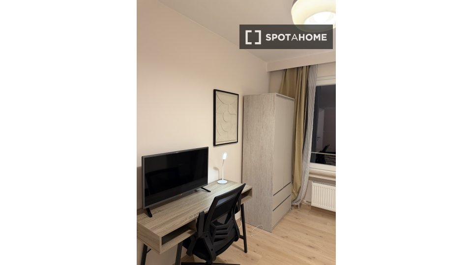 Double room Brussels, 4 beds, 125m² — photo 3