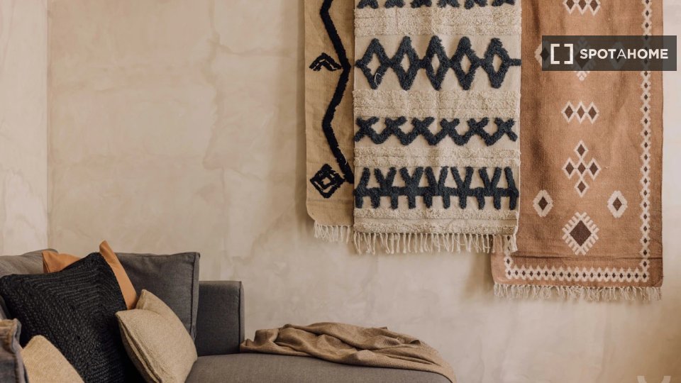 Apartment Lisbon, 1 bed, 75m² — photo 17